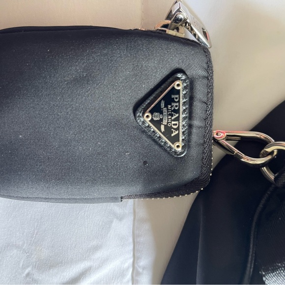 Prada re edition 2005 - Picture 6 of 11